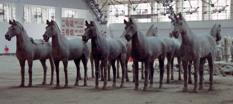 Terracotta Warriors, Xian China 3.jpg - Terracotta Warriors